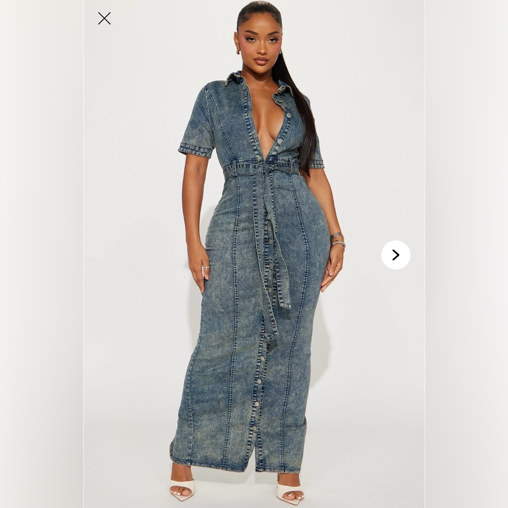 Fashion Nova Blue Buttoned Tie Front Maxi Dress